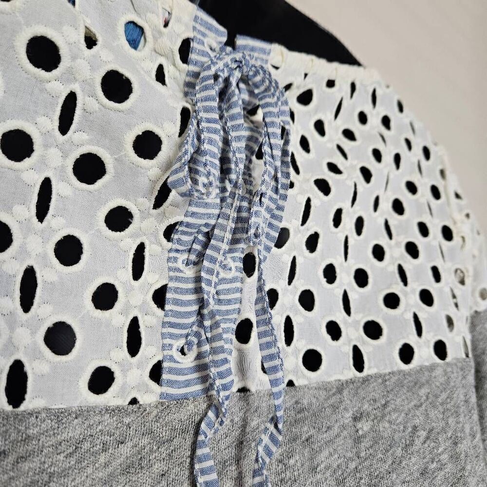 Postmark Threaded Eyeletblouse - image 6